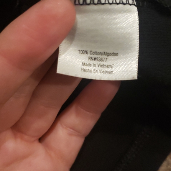 Black long sleeve - Picture 3 of 3